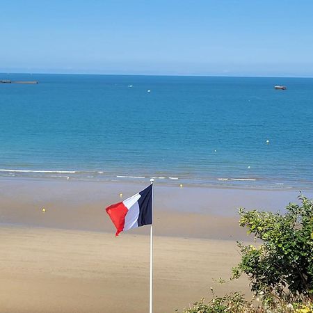 Gite Au Coeur Du Dday Brevands Exterior foto