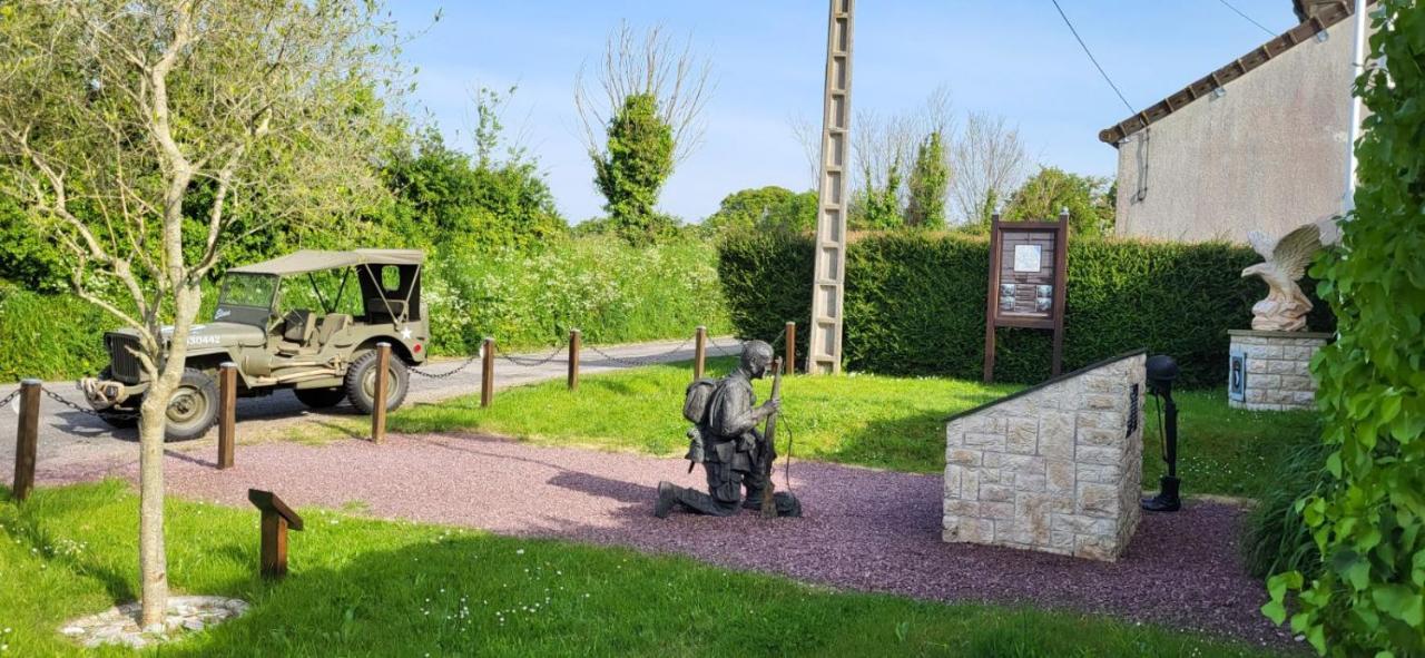 Gite Au Coeur Du Dday Brevands Exterior foto