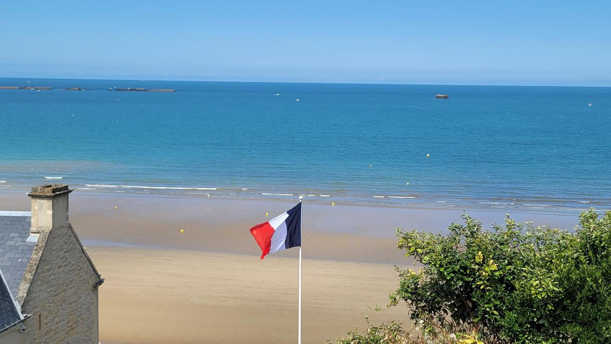 Gite Au Coeur Du Dday Brevands Exterior foto